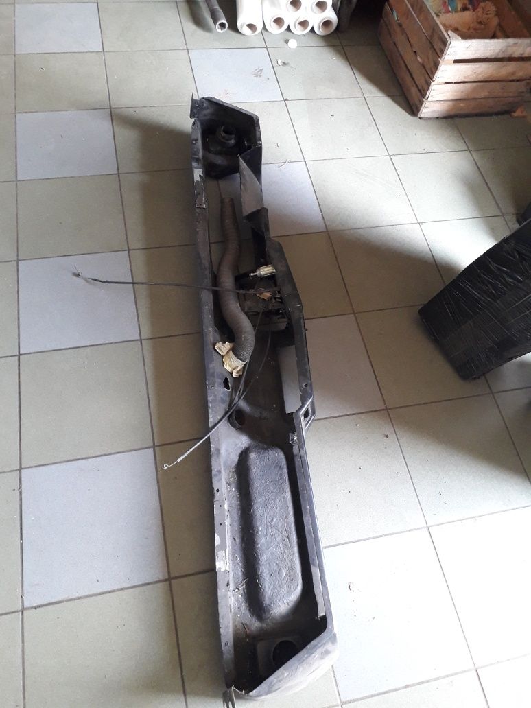 Deska rozdzielcza Honker 2324
