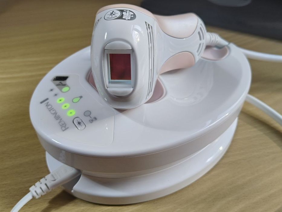 Фотоепілятор Remington i-Light Prestige IPL6750/Фотоэпилятор