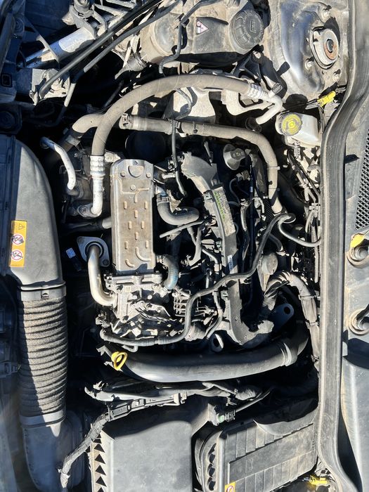 Silnik 1.8 CDI 136km 651.901 a klasa b klasa cla W176 slupek kompletny