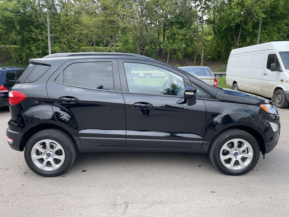 Автомобіль Ford EcoSport 2022