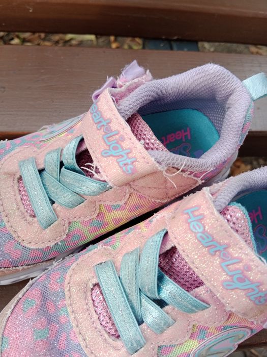 Wygodne i piękne Skechers-idealne dla księżniczki