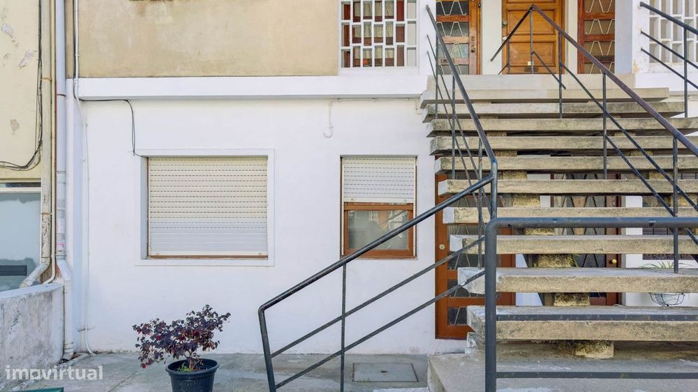 Andar moradia T1+1 em Oliveira do Douro