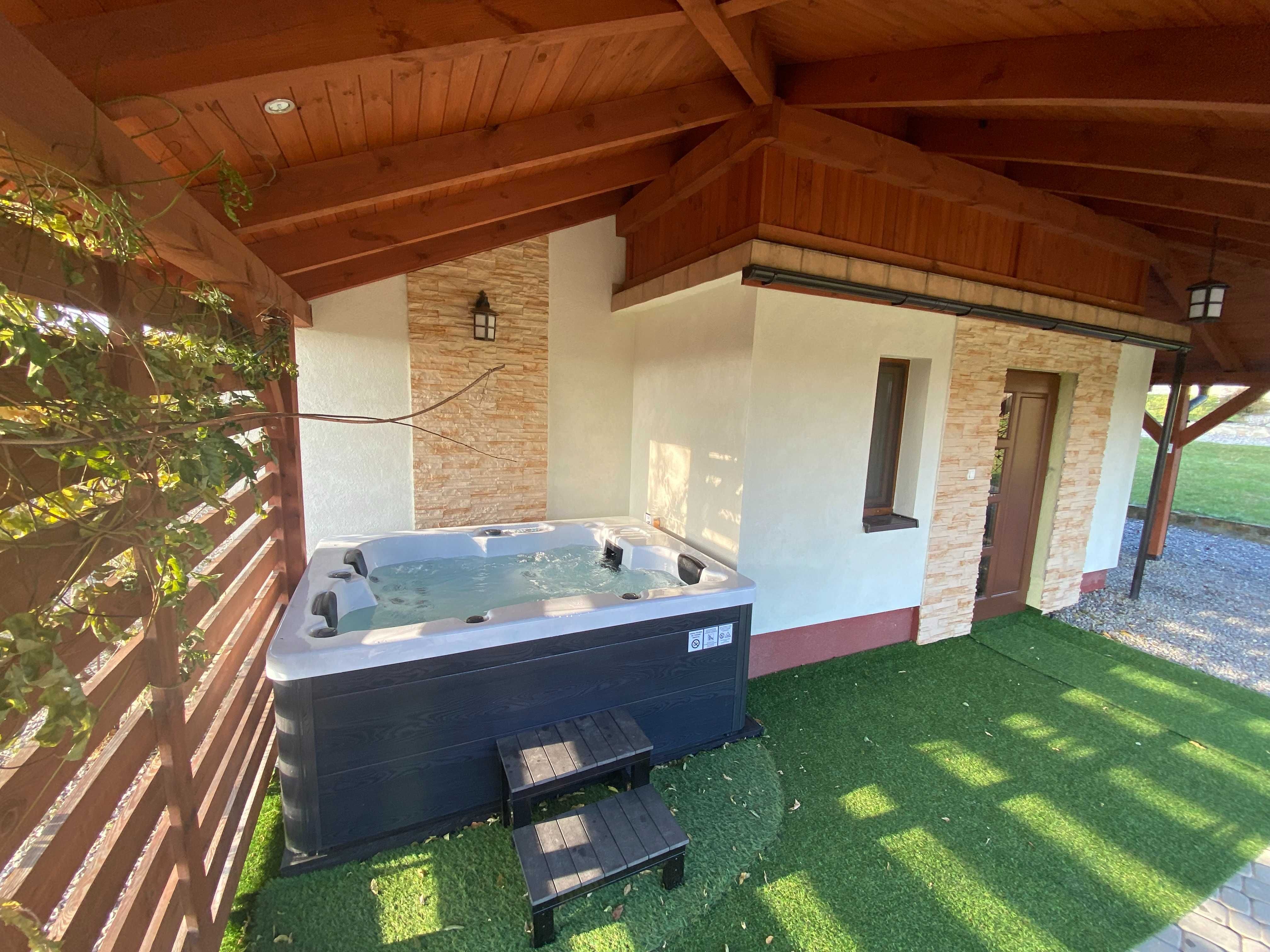 Domek z jacuzzi, sauną i grotą solną na wyłączność.