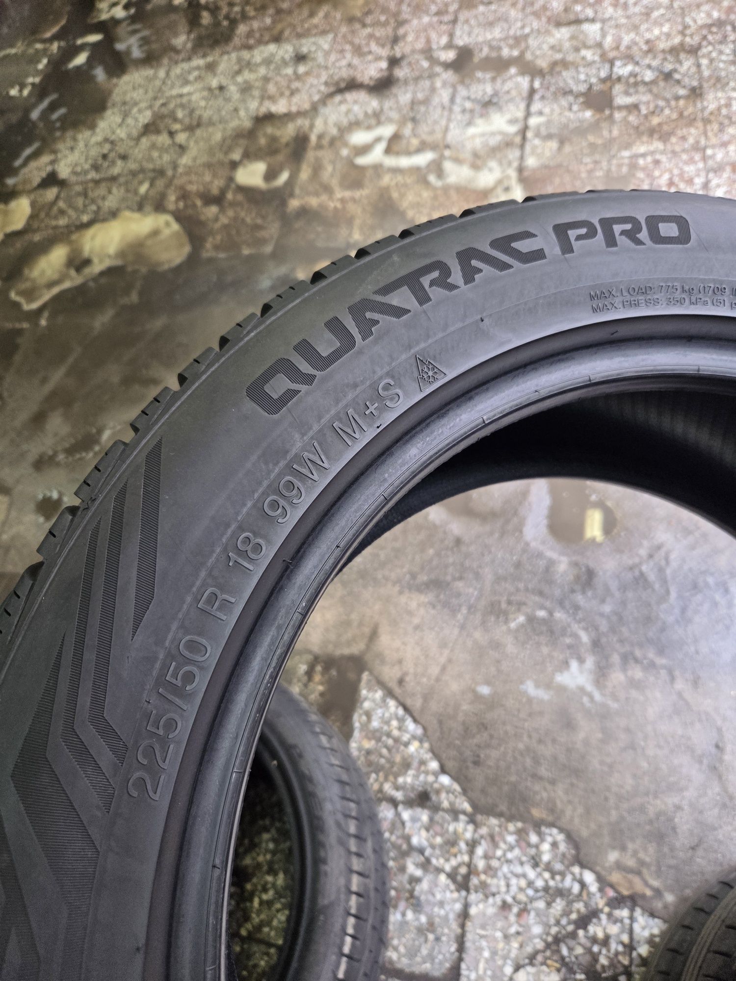 Vredestein quatrac pro 225/50/18 para