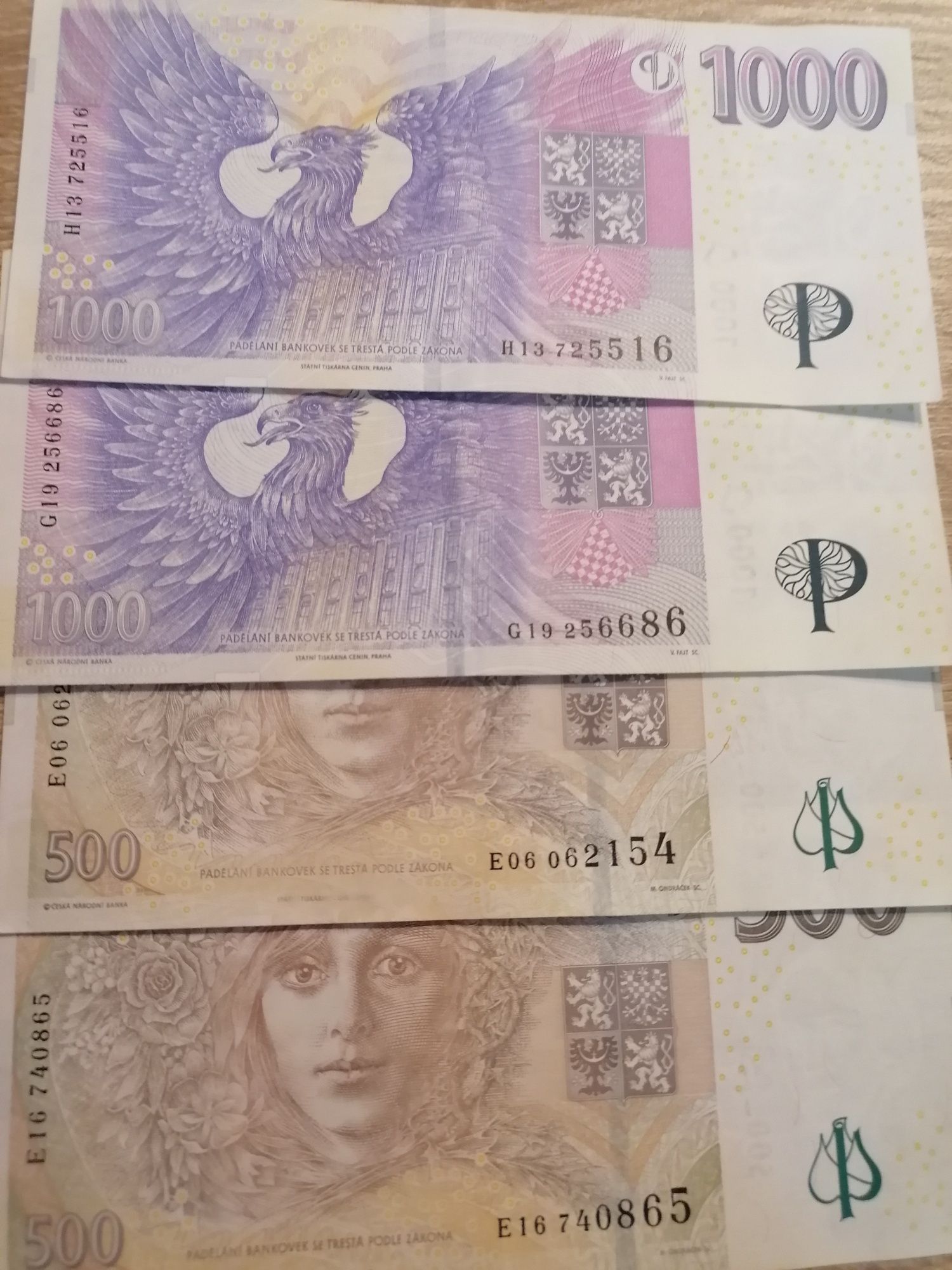 Sprzedam banknoty czeskie