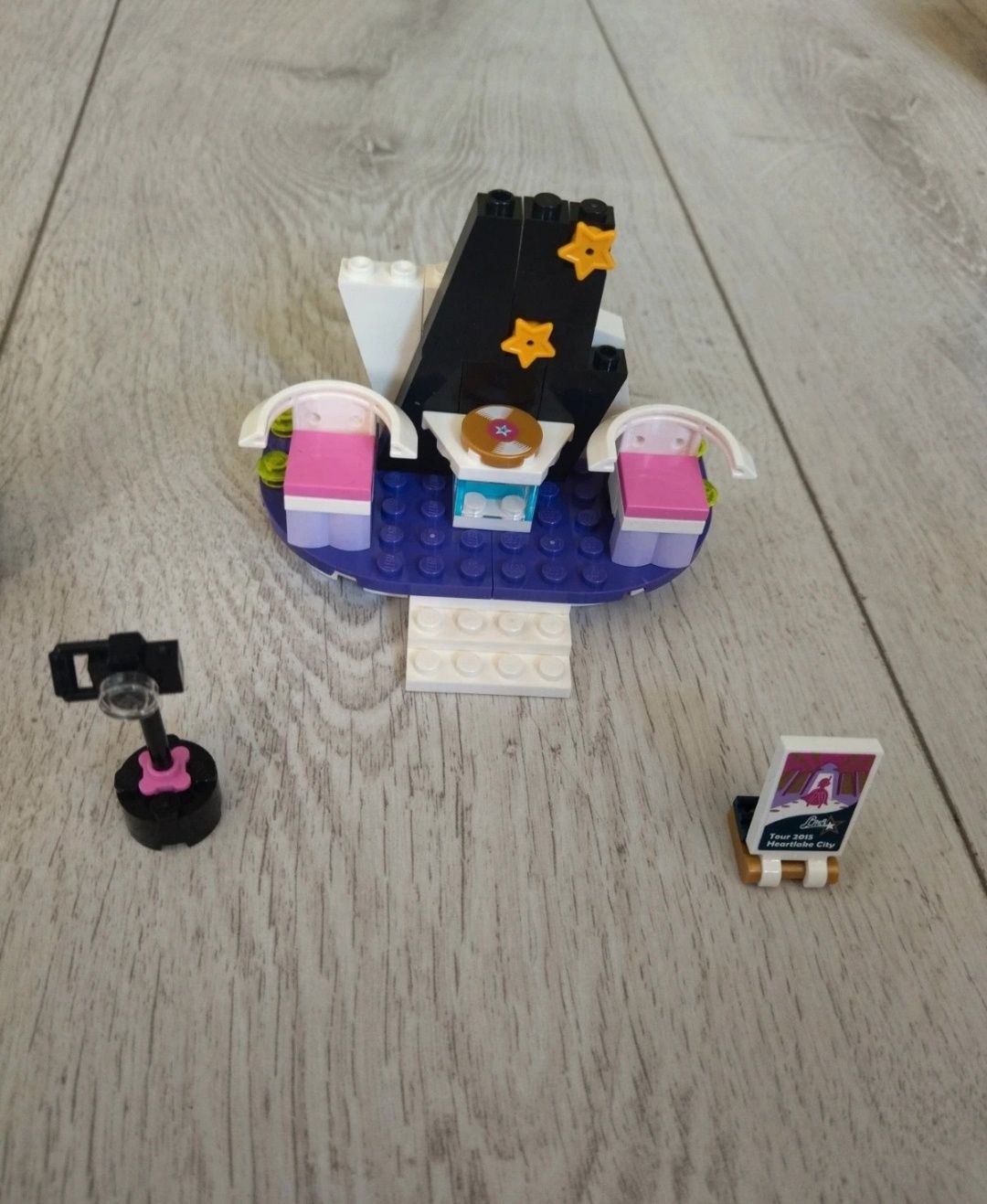 Lego friends, 41107 Limuzyna gwiazdy pop