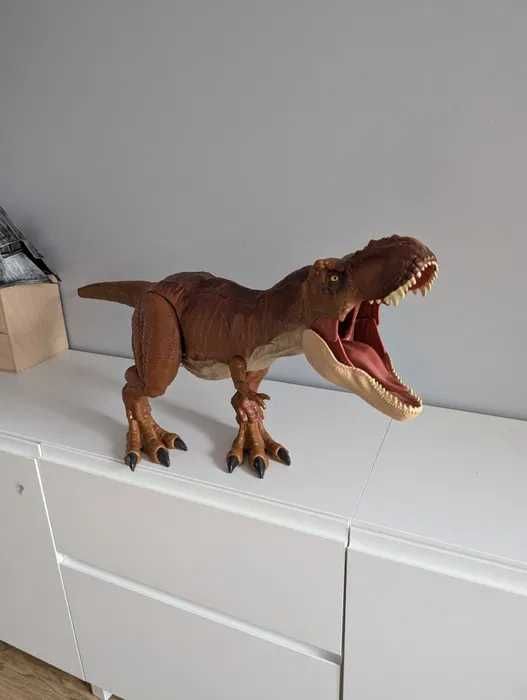 Dinozaur Tyranozaur T-rex gigant Jurassic World