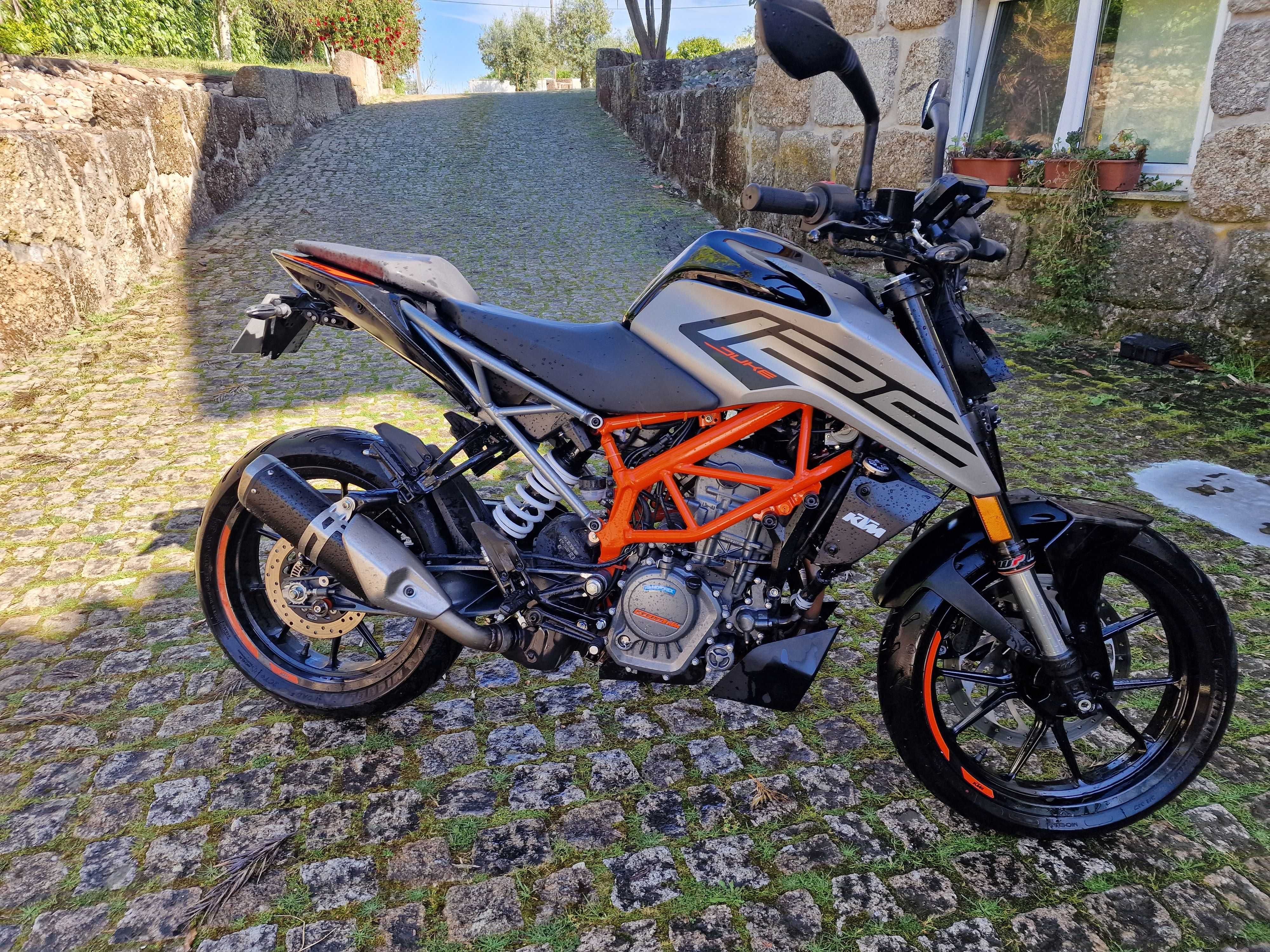 KTM DUKE 125 de 2022