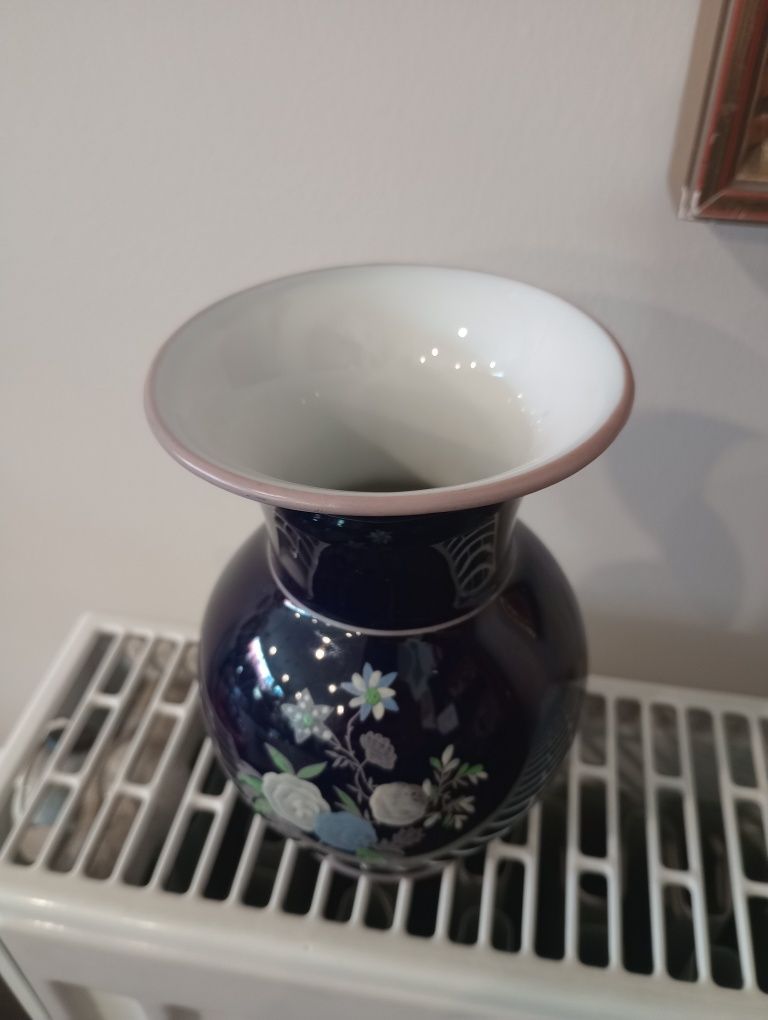 Piękny wazon z porcelany Echt Kobalt Jlmenau Germany