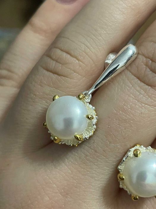 Серьги из серебра 925 пробы с натуральным не облагороженным жемчугом