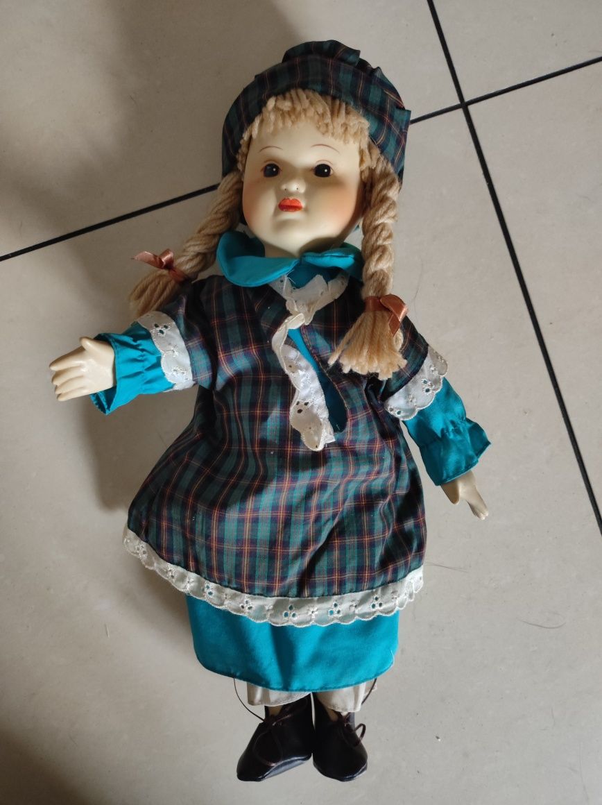 Ceramiczna lalka 40 cm