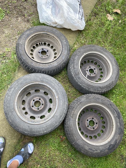 Колеса зимні, диски з резиною