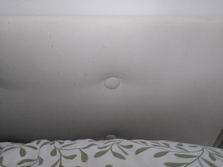 2 tapczany jednoosobowe z miejscem do przechowywania