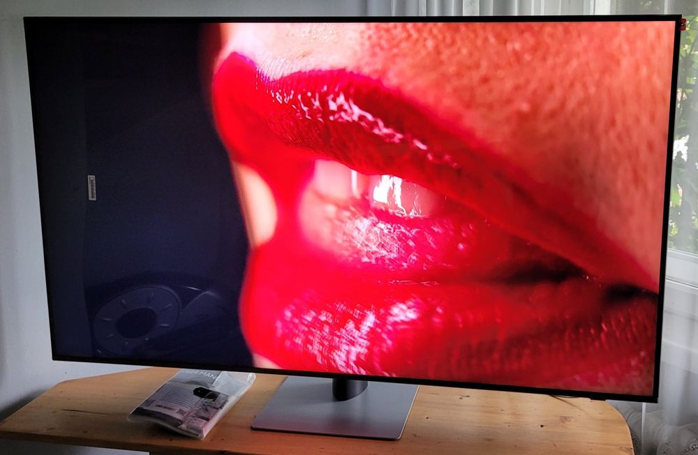 smart 4K 2024r SAMSUNG 55 cali TQ55Q77CAT- QE55Q77CAT wifi bluetooth 1