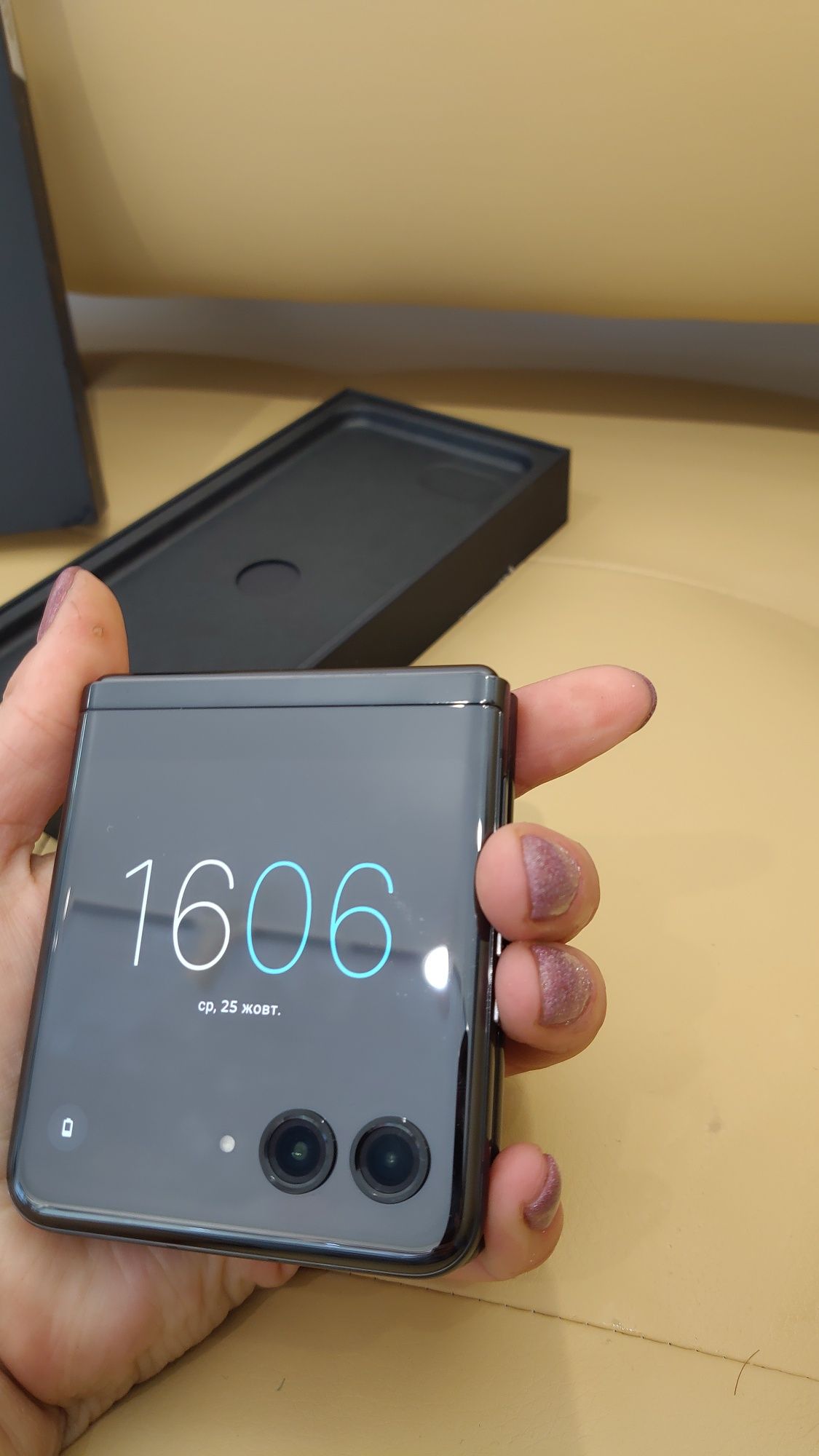 Motorola RAZR 40 Ultra 2023, жабка, Моторола Разр 40 ультра, райзер