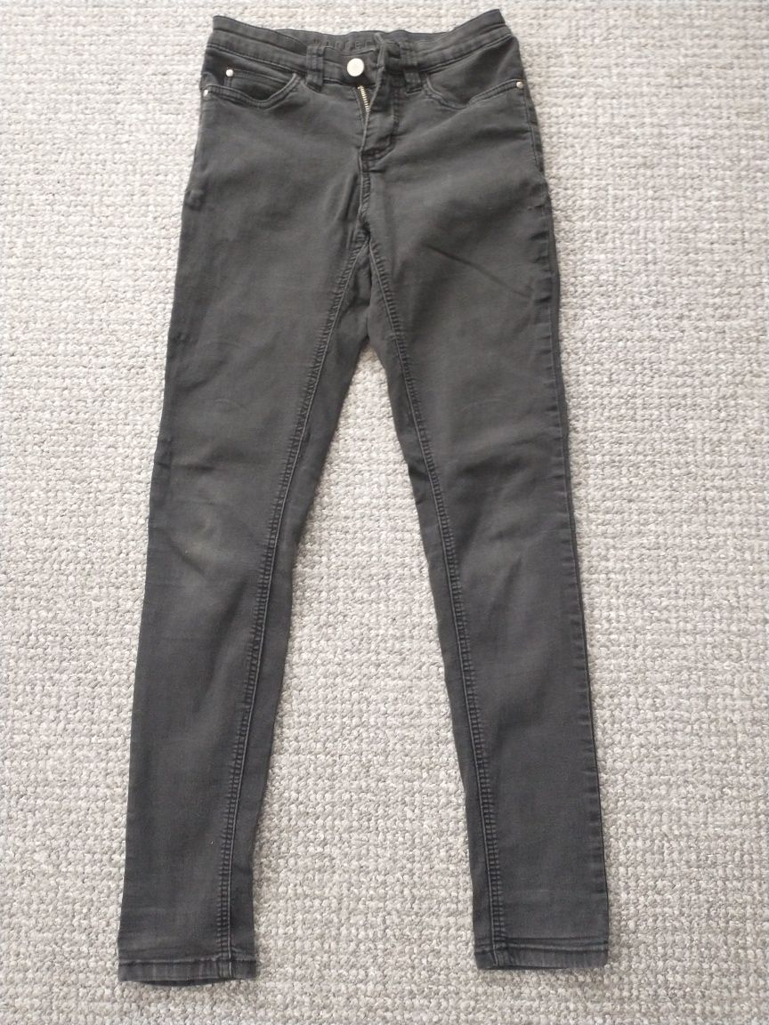 Spodnie spodenki jeansowe legginsy rurki skinny dziewczęce 134/140