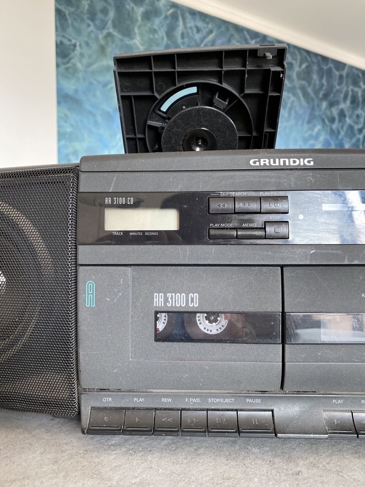 Бумбокс RR 3100 CD Grundig