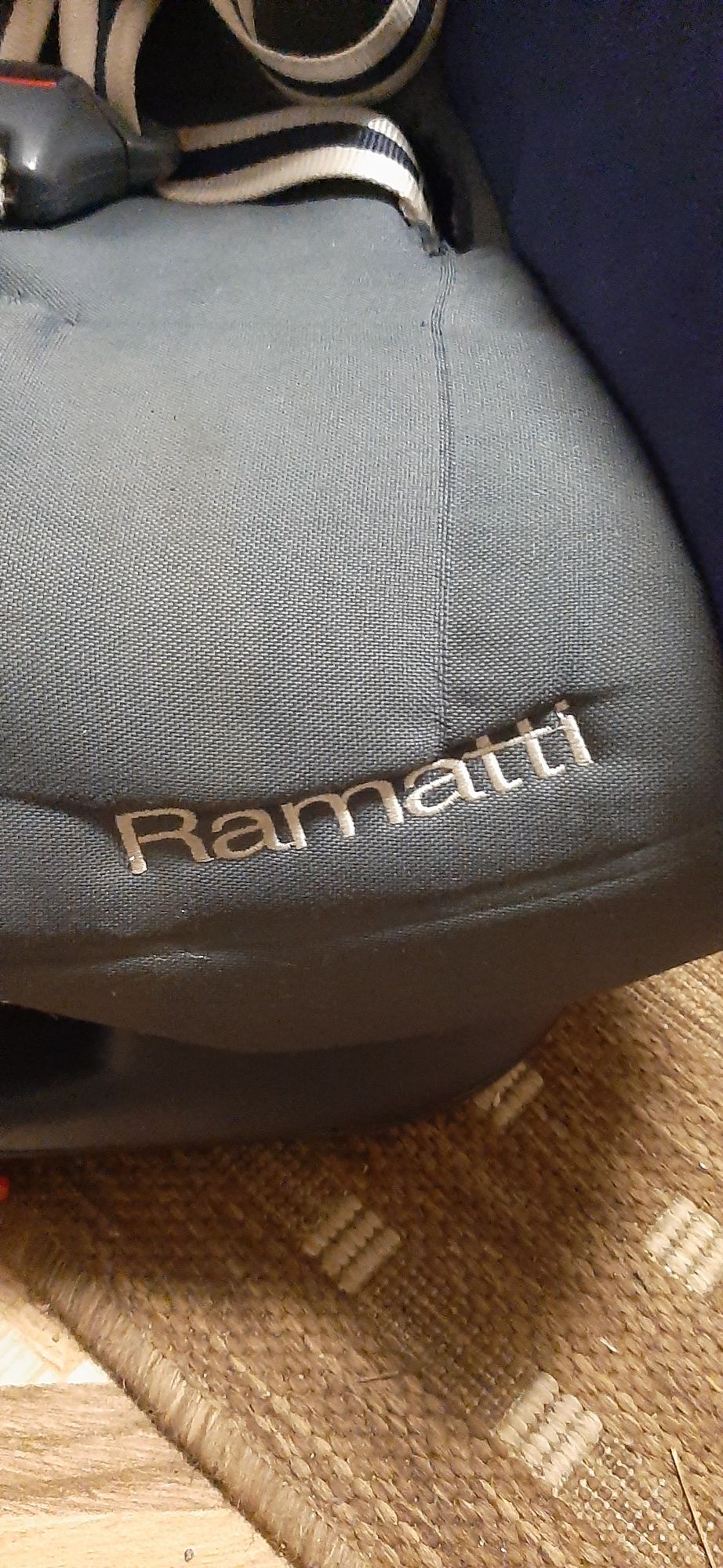 Fotelik samochodowy RAMATTI 9-18 kg.