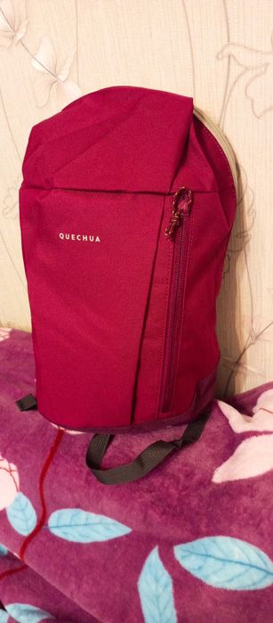 Рюкзак Quechua городской 10 л кольоровий
