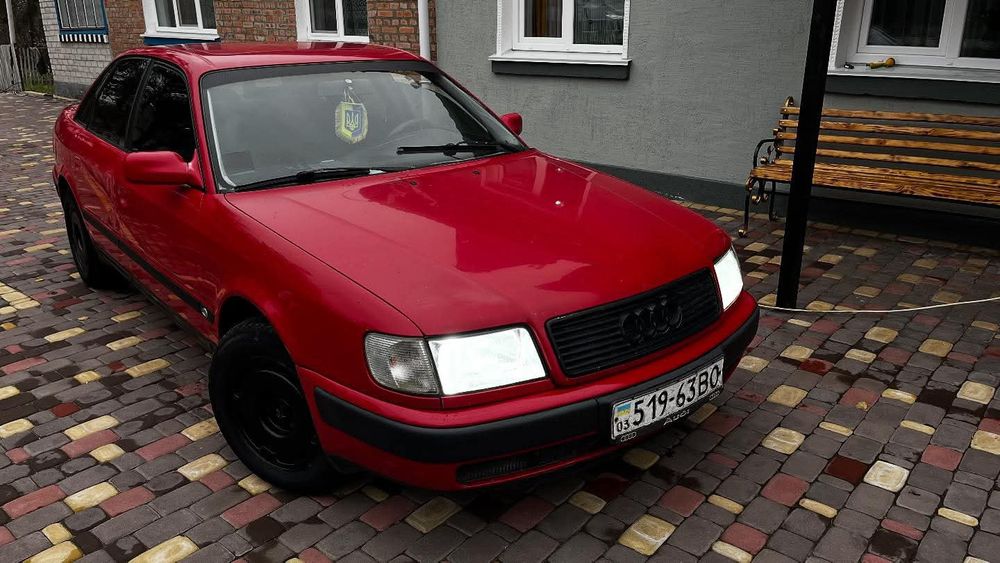 Продаж або Обмін Аудюха 100 2,8