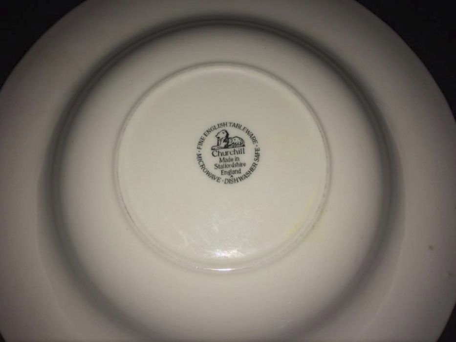 Serviço Pratos Colecção by Churchil Made in England