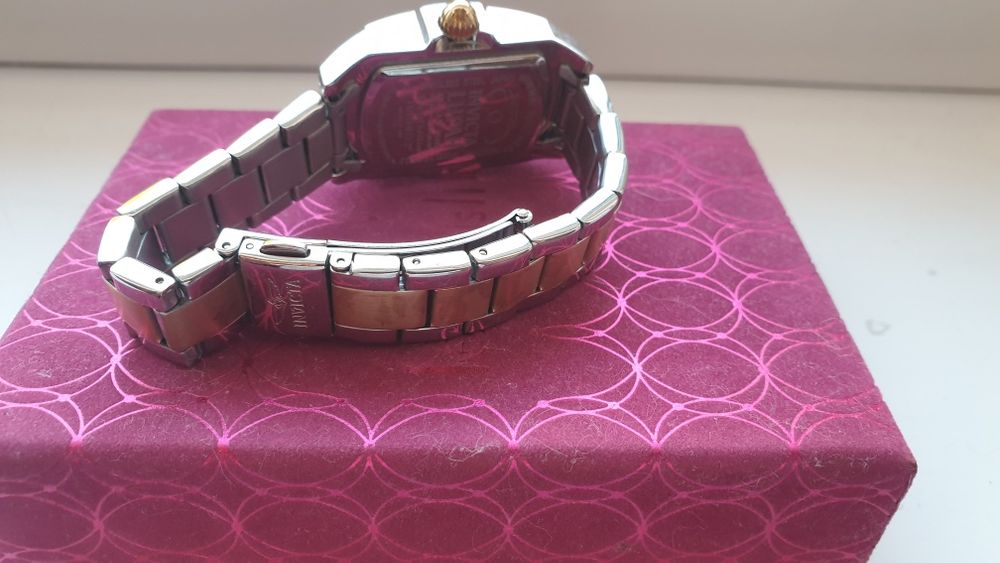 Markowy zegarek Invicta Lupah
Nowy
Do wyboru 3 zegarki.
Cena: 500 zł
P