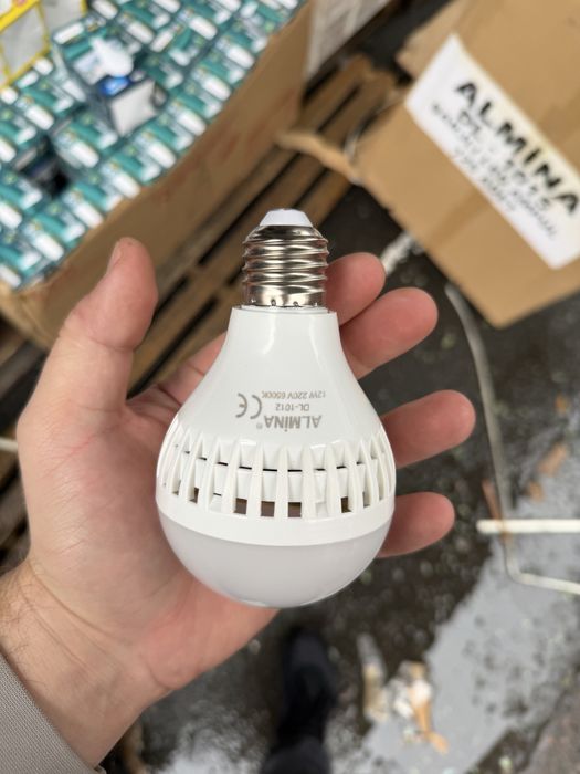 ‼️Акумуляторна лампочка  20W Led Аварійна , працює без світла ‼️