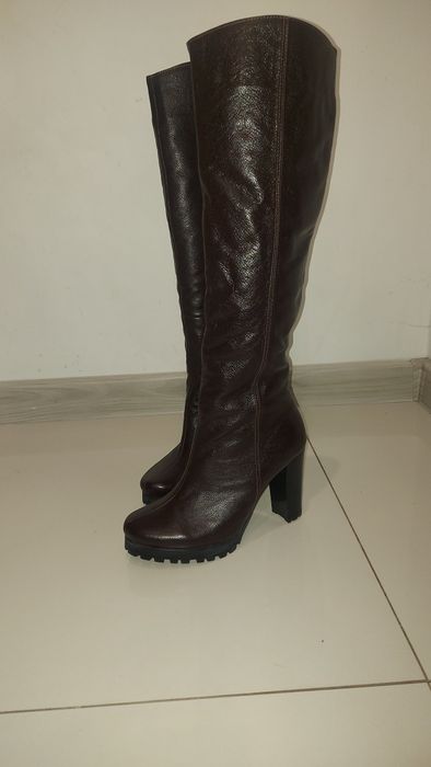 Жіночі зимові чоботи