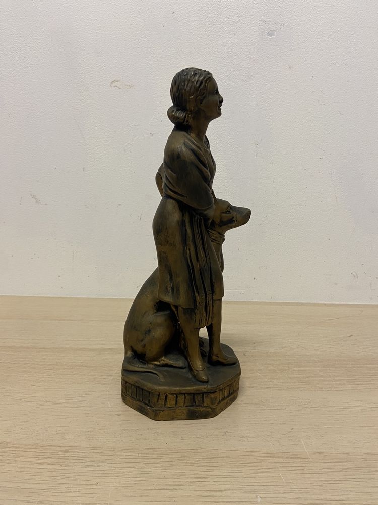 Estatueta em Cerâmica (33 cm)