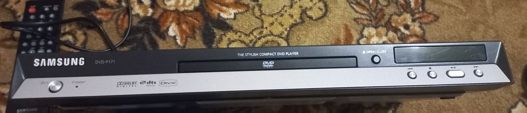 DVD програвач Samsung P171