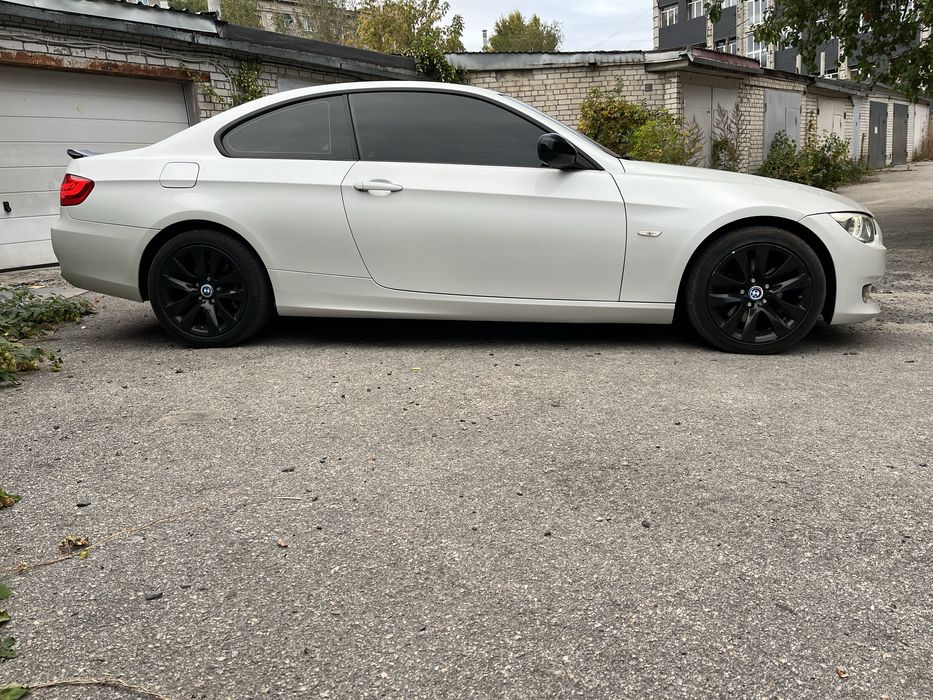 BMW 328 e92 3 series