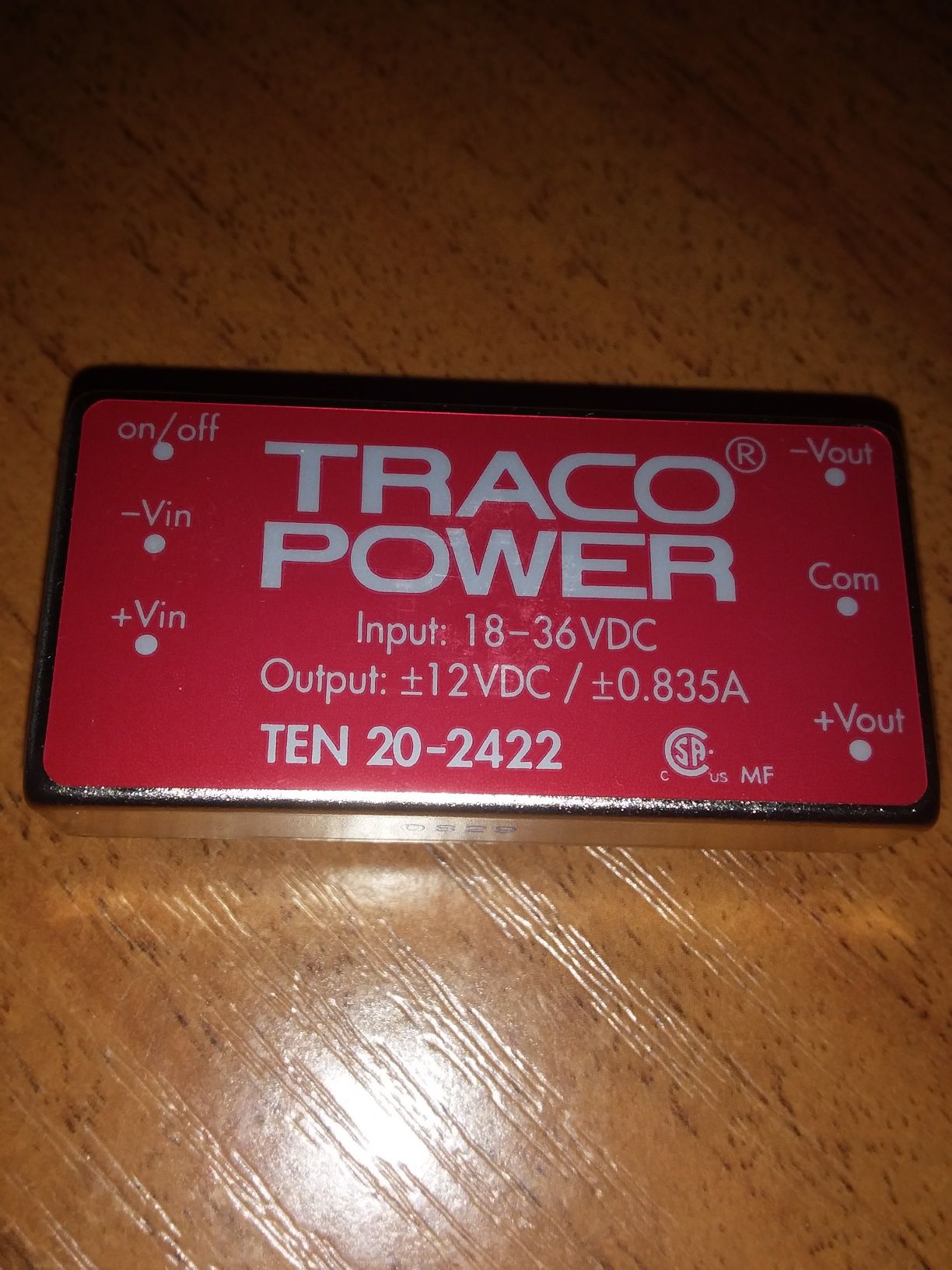 Продам новый  преобразователь 2×12В. TRACO POWER.