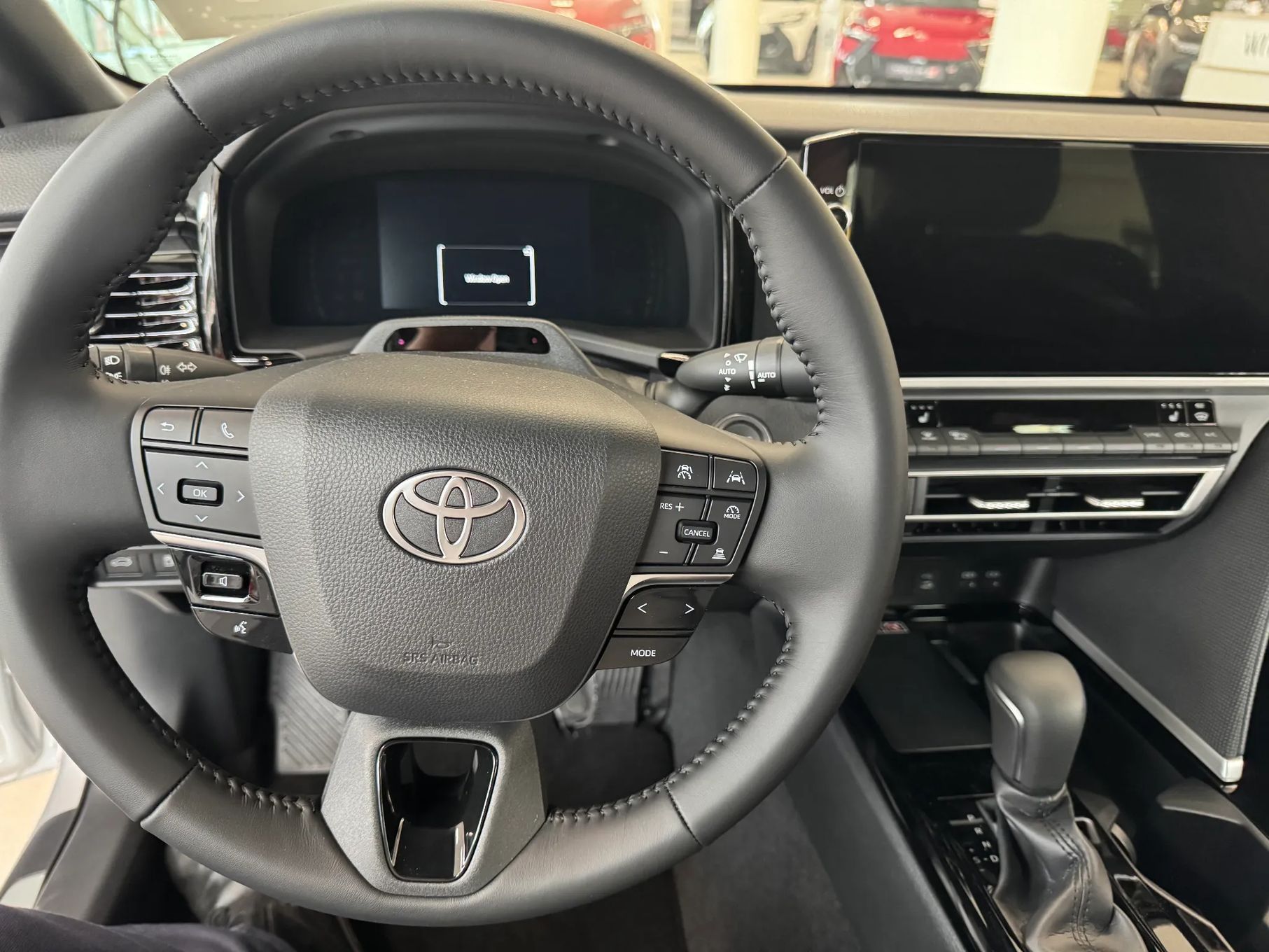 Toyota Camry Toyota Camry Comfort od ręki 2024