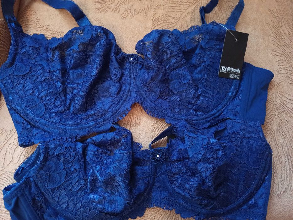 Жіночий бюстгальтер