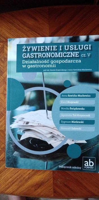 lekko używana -Żywienie i usługi gastronomiczne. Część 5.