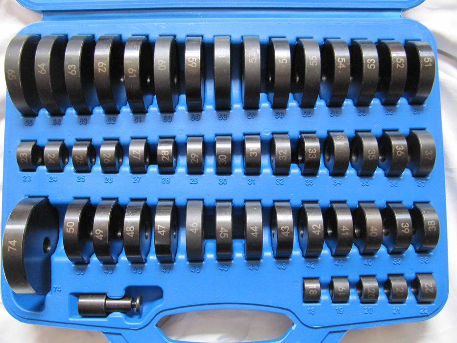 Набор для выприсовки втулок ,подшипников 18-66 мм 52 эл. Falcon F05355