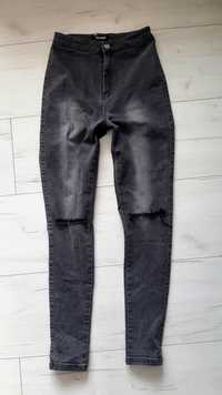 Czarne jeansy Missguided M dziury