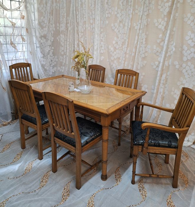 Stół z krzesłami zestaw komplet do jadalni komplet drewniany jasny