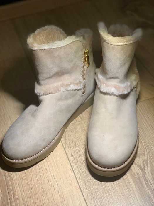 Жіночі Зимові UGG
