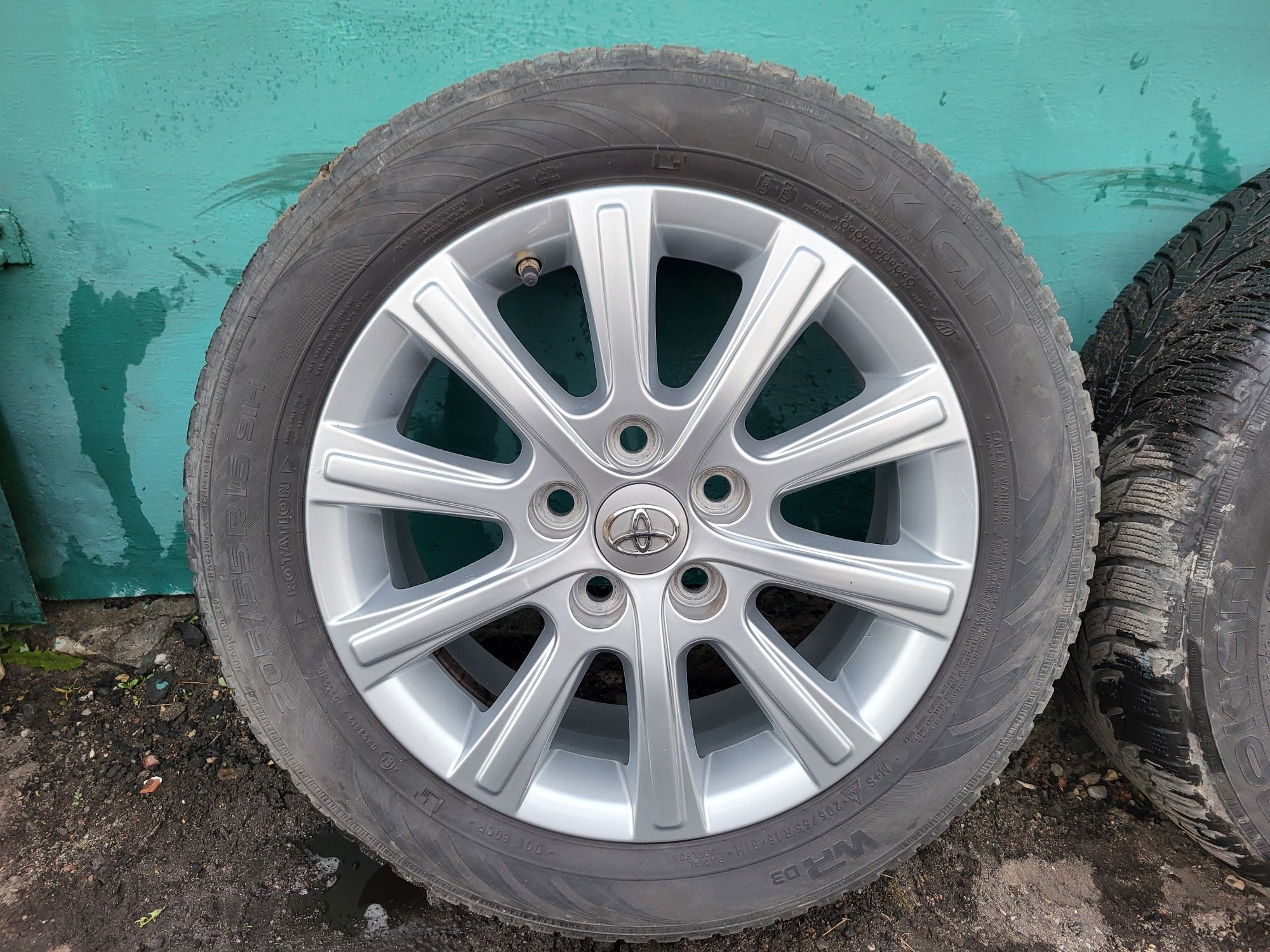 Koła Felgi Toyota corolla auris avensis 205/55 R16 5x114,3 et45 60,1