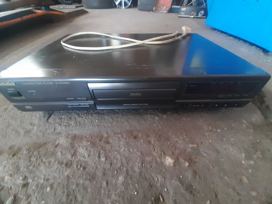 Odtwarzacz CD Technics model SL-PG 480