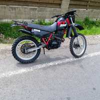 Продам мотоцикл Ymaxa xt350