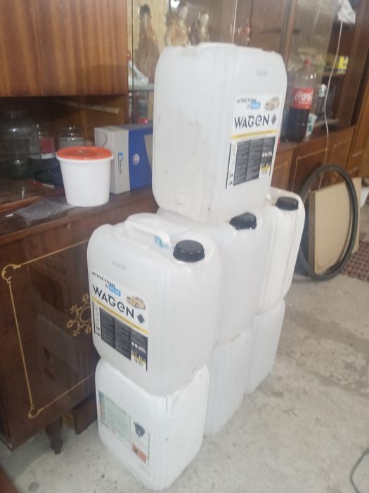 Каністра 20 літрів