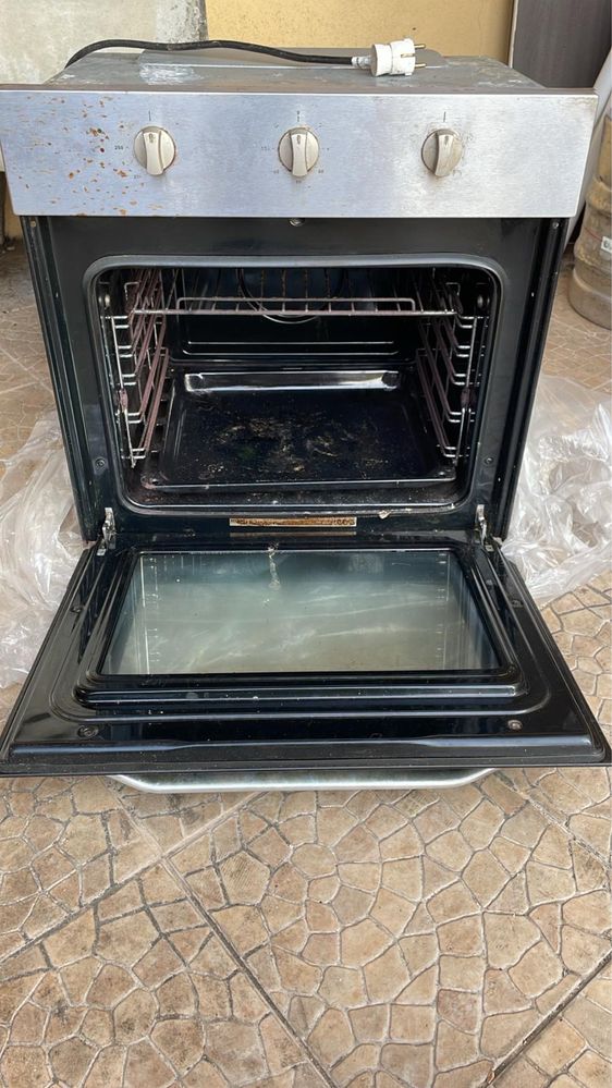 Forno usado de encastre