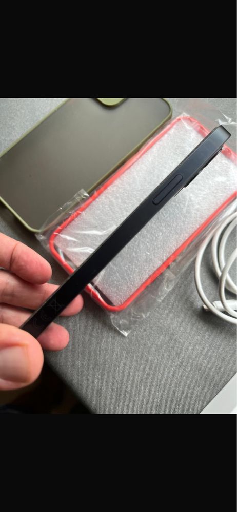 Iphone 12 semi novo