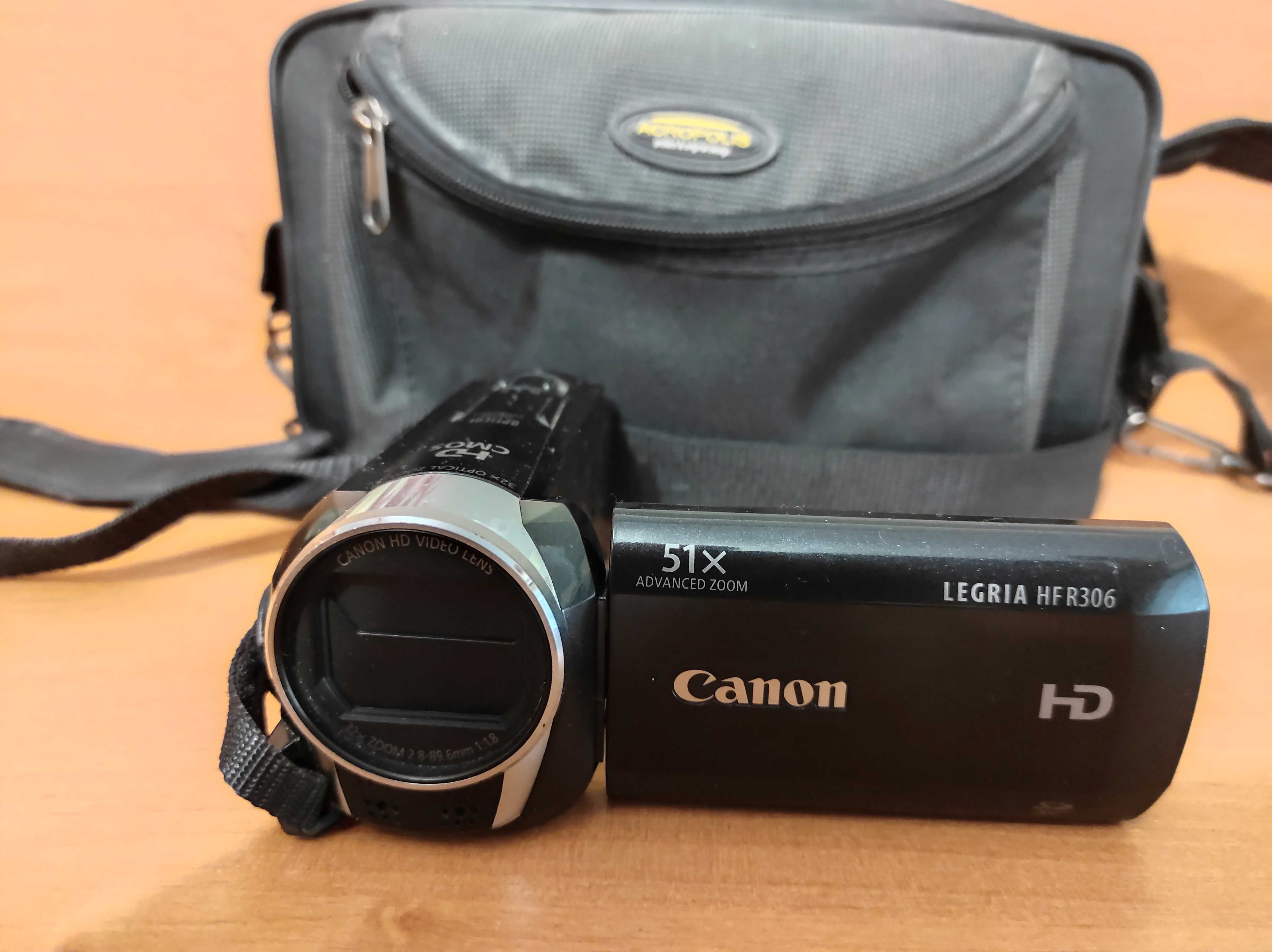 Видеокамера Canon HFR306