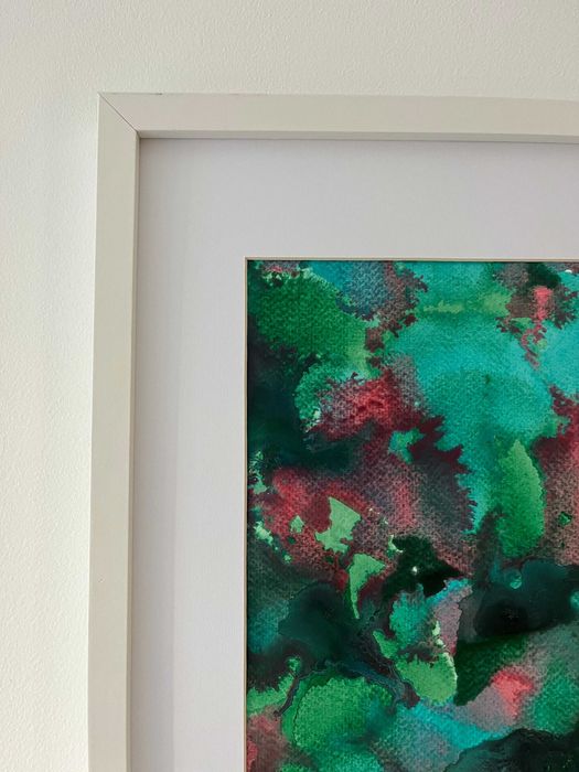 Pintura abstrata em acrílico em tons de azul e verde com moldura 30x40