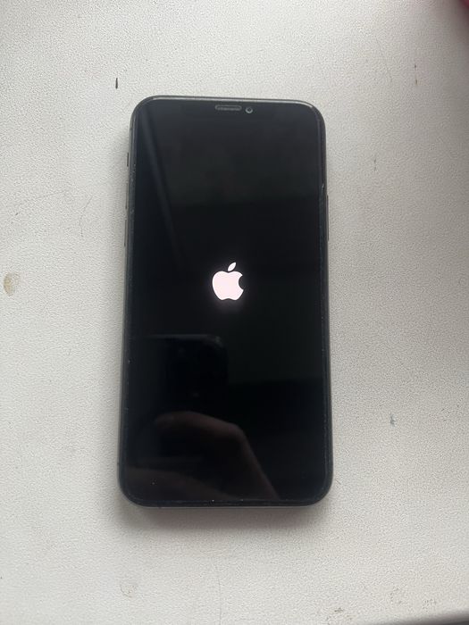 Продам iphone 11pro 256gb