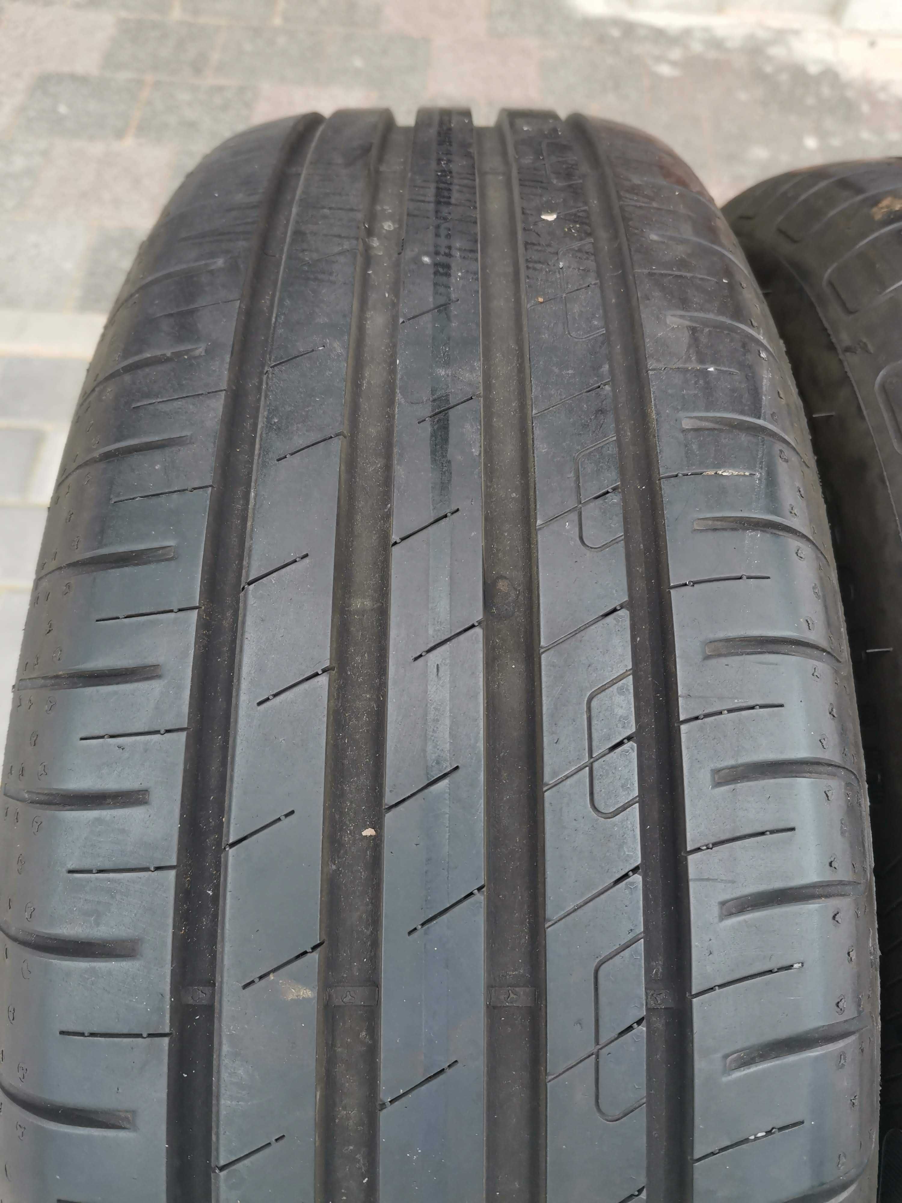 4 Opony letnie Goodyear EfficientGrip Performance 205/60 R16 92V