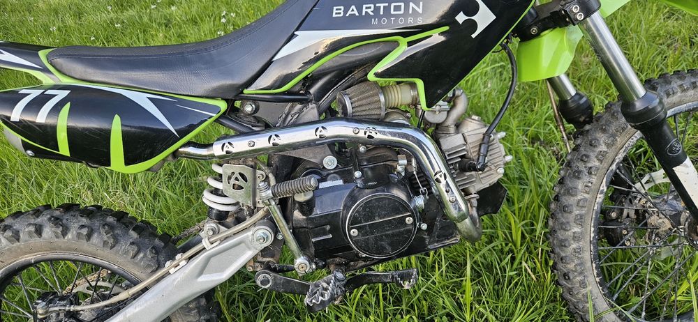 Cross Barton 125